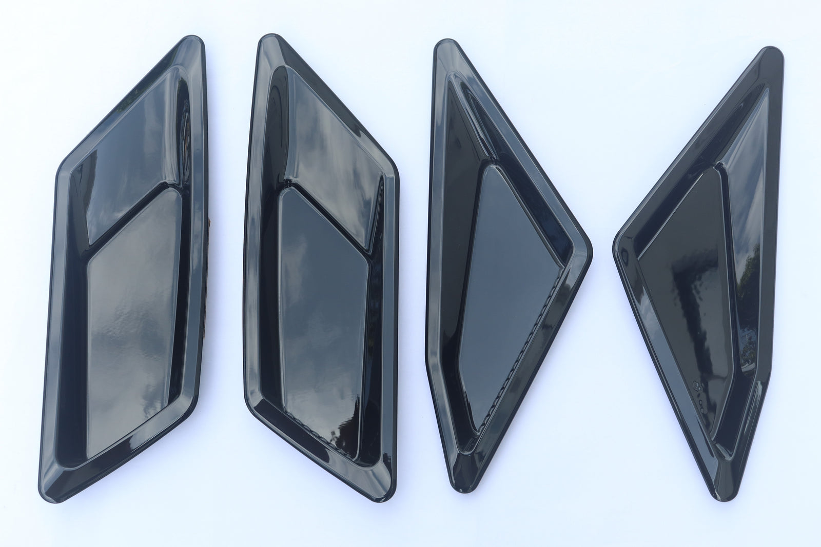 Hood air duct bezel